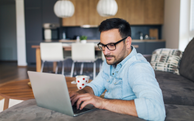 praca zdalna zdjęcie